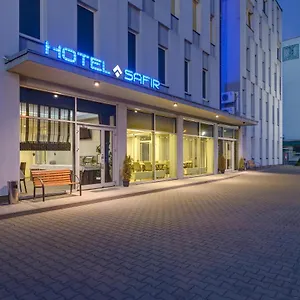 https://hotel-safir.poznan-hotels.com